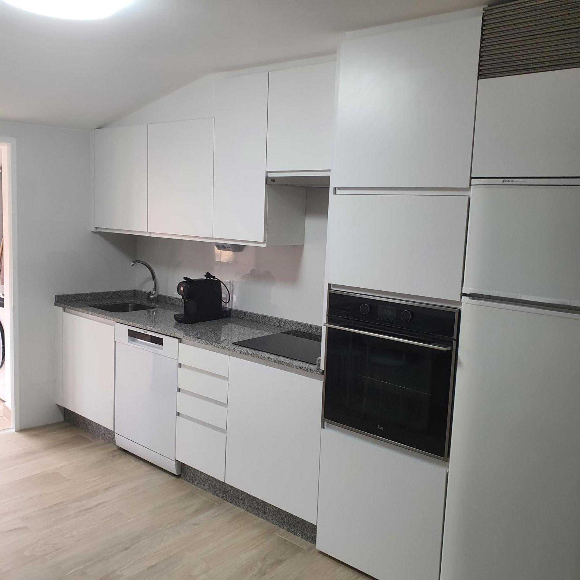 Amplio Atico 3 Habitaciones Bueu Bagian luar foto